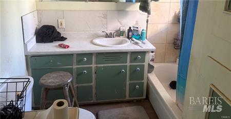 Detail Gallery Image 10 of 13 For 4369 Lakeview Ter, Lucerne,  CA 95458 - 3 Beds | 2 Baths