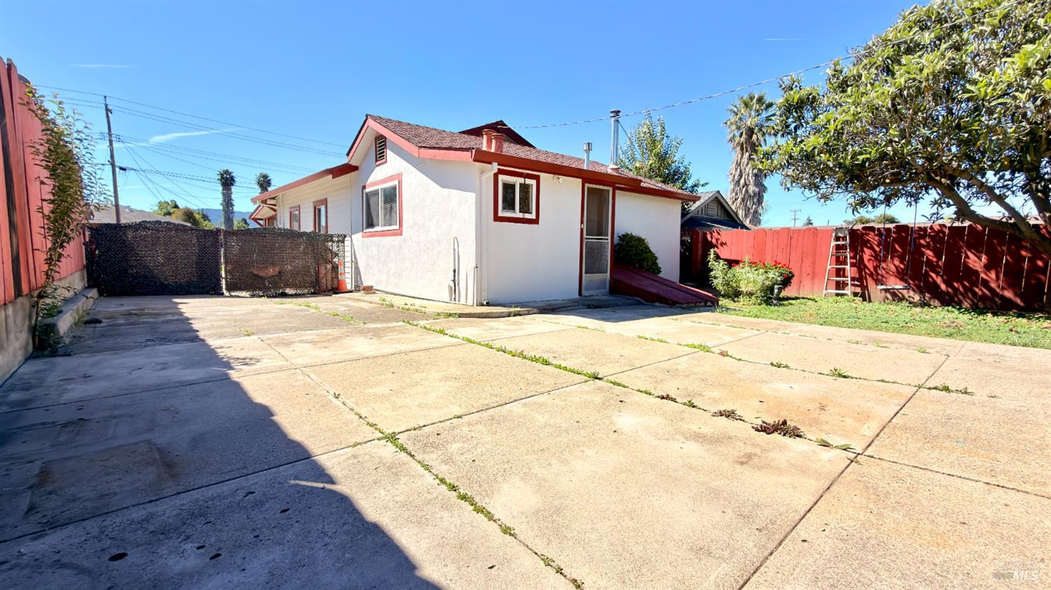 Detail Gallery Image 28 of 35 For 544 B St, Hollister,  CA 95023 - 2 Beds | 1 Baths