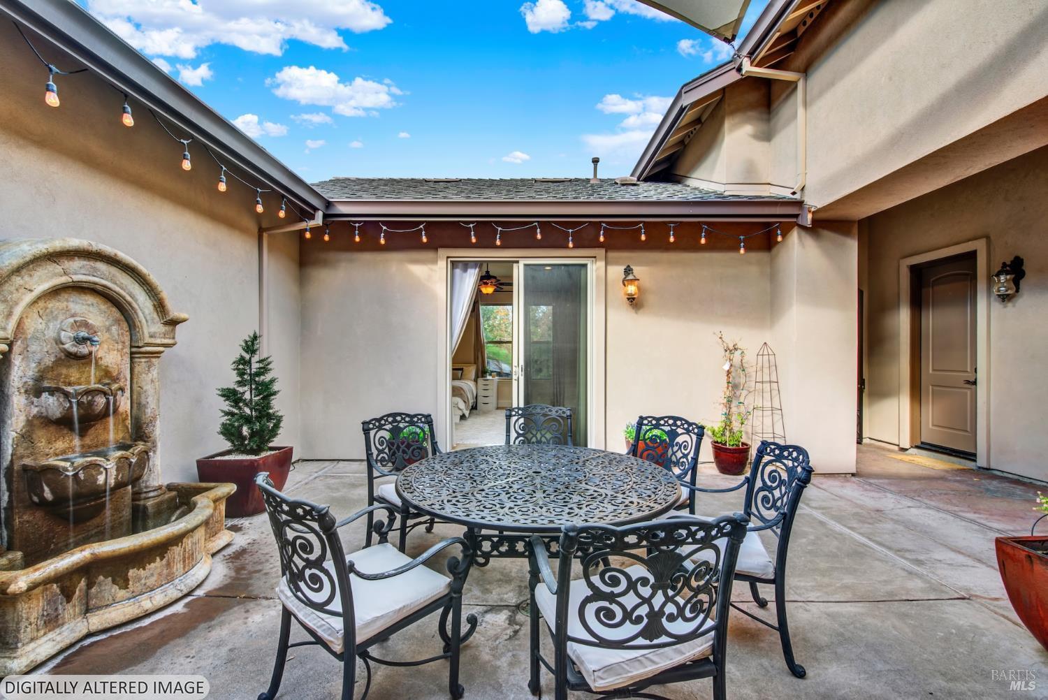 Detail Gallery Image 15 of 93 For 4157 Shelly Ln, Vacaville,  CA 95688 - 4 Beds | 4 Baths