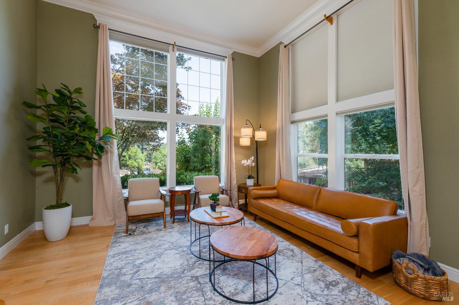 Detail Gallery Image 11 of 40 For 1247 Myszka Pl, Ukiah,  CA 95482 - 4 Beds | 2/1 Baths