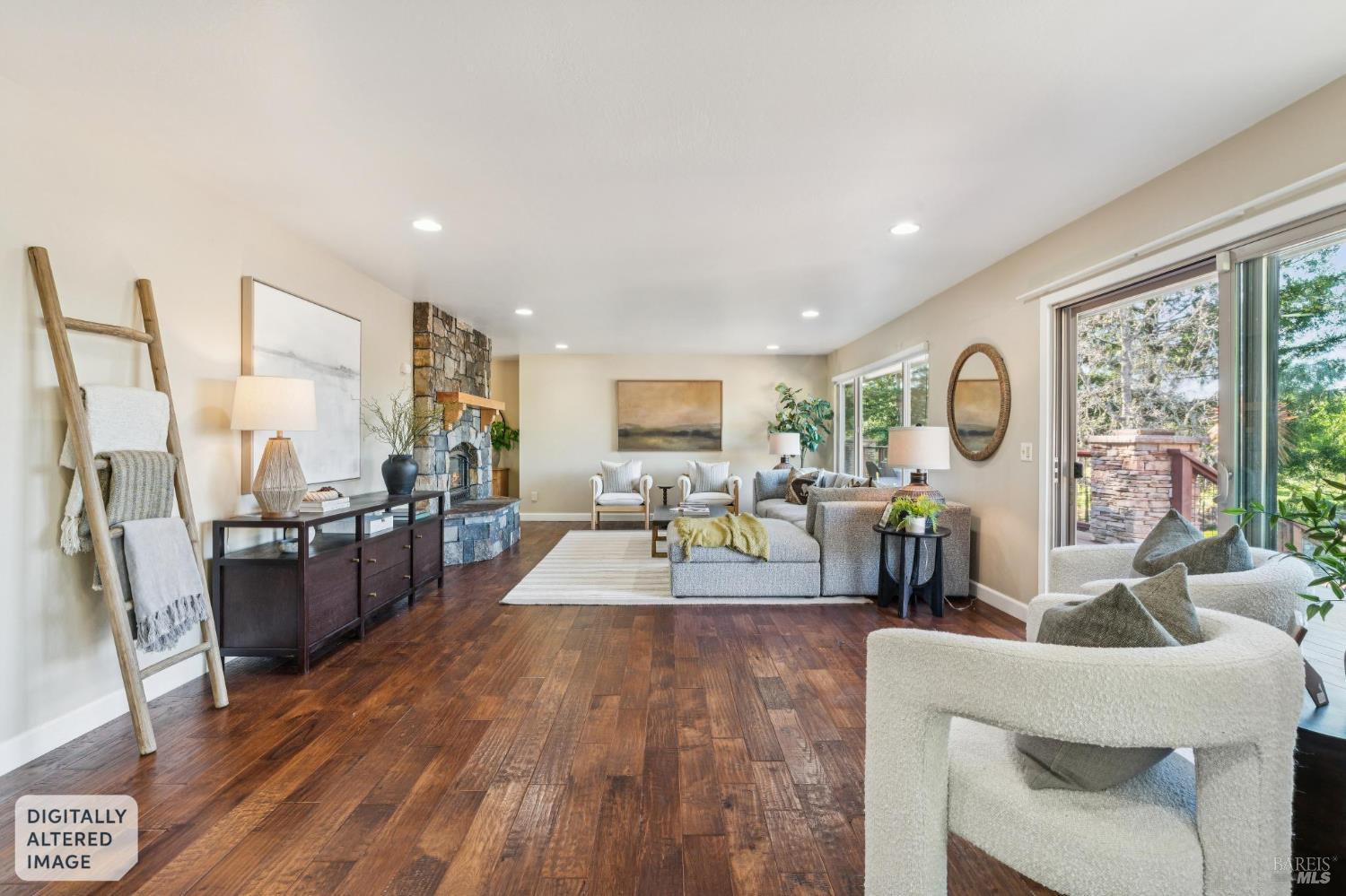 Detail Gallery Image 9 of 45 For 2575 Bennett Ridge Rd, Santa Rosa,  CA 95404 - 4 Beds | 2/1 Baths