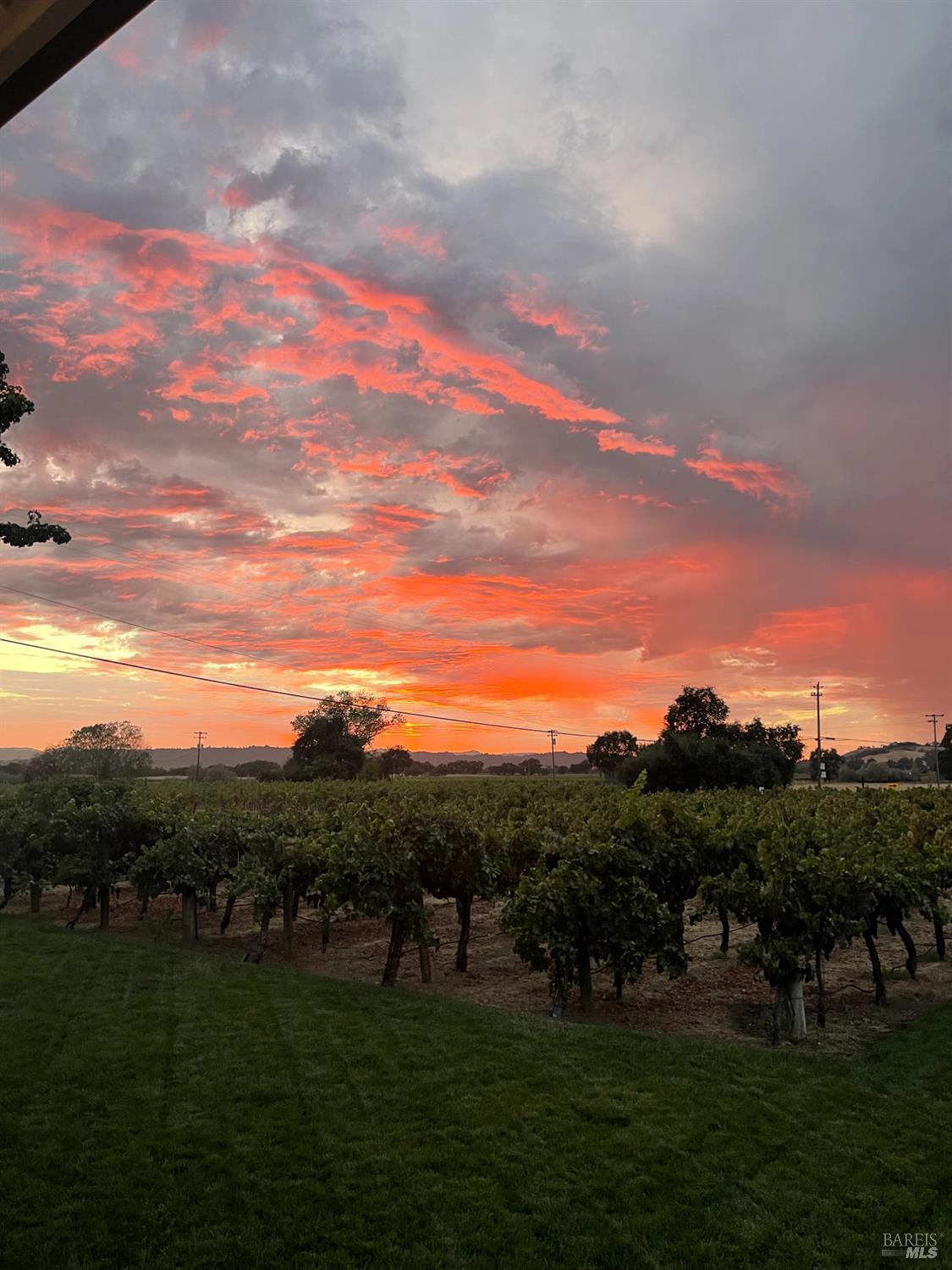 Detail Gallery Image 52 of 54 For 6476 Red Winery Rd, Geyserville,  CA 95441 - 3 Beds | 3 Baths