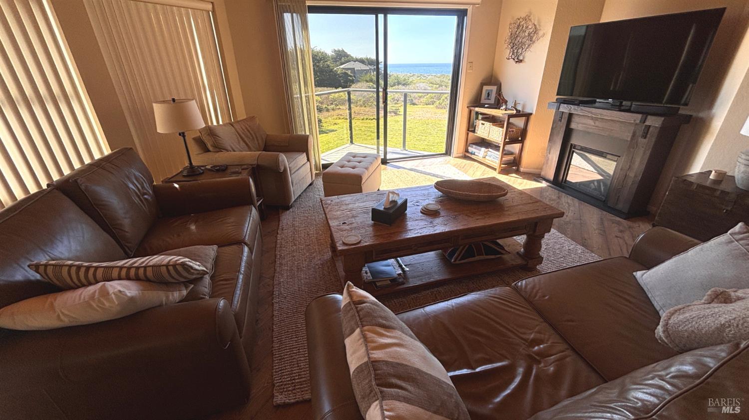 Detail Gallery Image 8 of 26 For 298 Fish Rock Unkn, The Sea Ranch,  CA 95497 - 2 Beds | 2 Baths