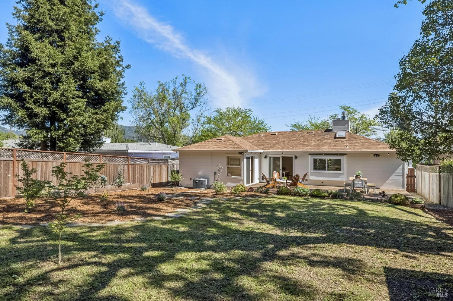 Detail Gallery Image 36 of 49 For 355 Irwin St, San Rafael,  CA 94901 - 3 Beds | 1 Baths