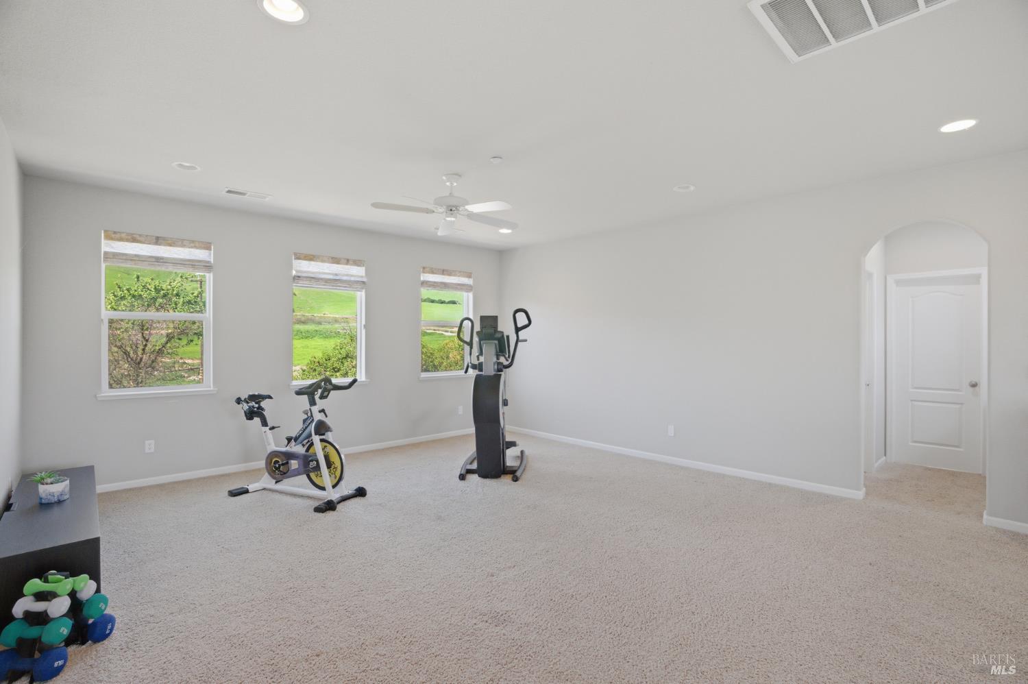 Detail Gallery Image 28 of 50 For 836 Antiquity Dr, Fairfield,  CA 94534 - 4 Beds | 3/1 Baths