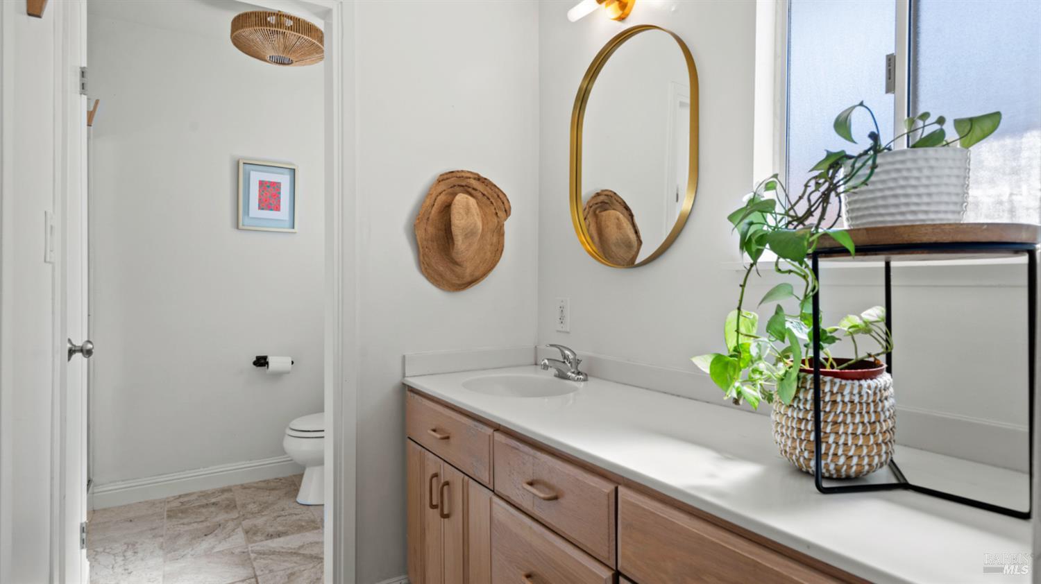 Detail Gallery Image 38 of 54 For 1427 Dawes St, Novato,  CA 94947 - 4 Beds | 3 Baths