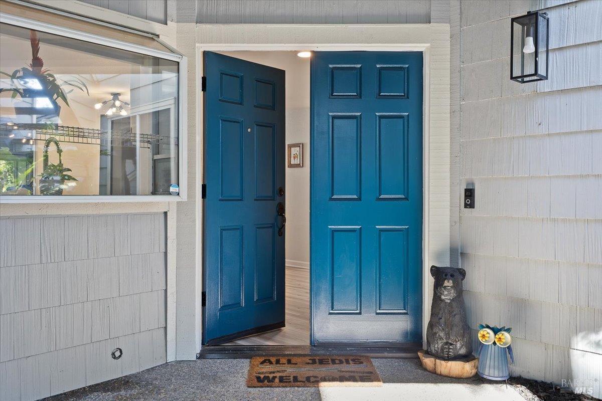 Detail Gallery Image 4 of 48 For 2070 Stonefield Ln, Santa Rosa,  CA 95403 - 2 Beds | 2/1 Baths