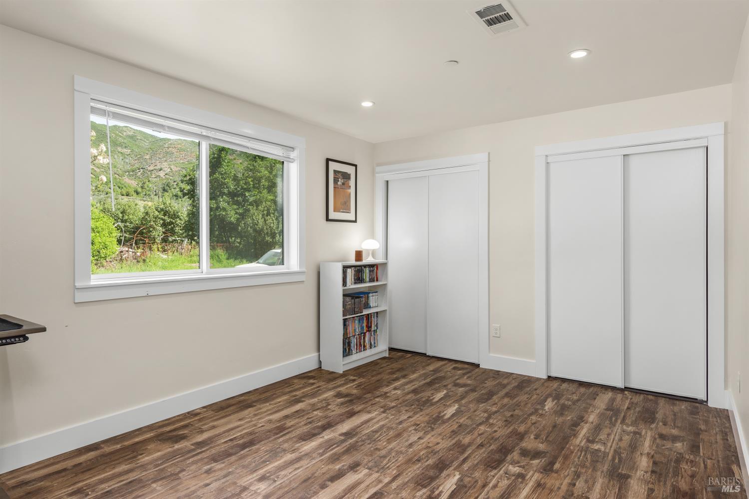 Detail Gallery Image 19 of 36 For 12127 Mead Rd, Middletown,  CA 95461 - 3 Beds | 2 Baths