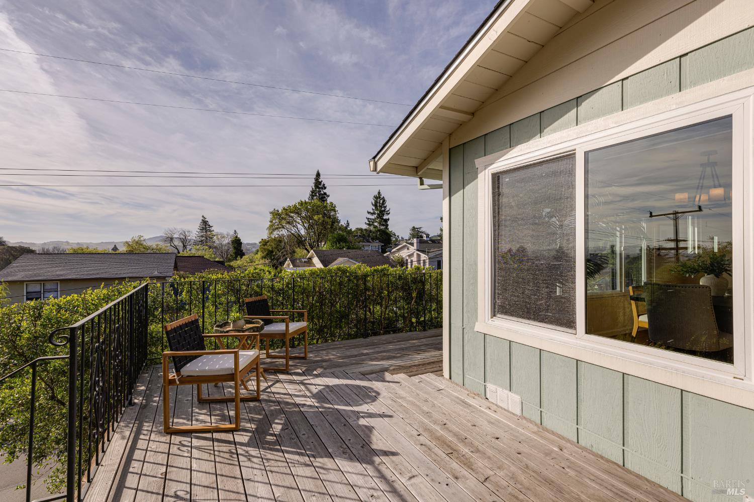 Detail Gallery Image 40 of 52 For 510 Kent St, Petaluma,  CA 94952 - 3 Beds | 2 Baths