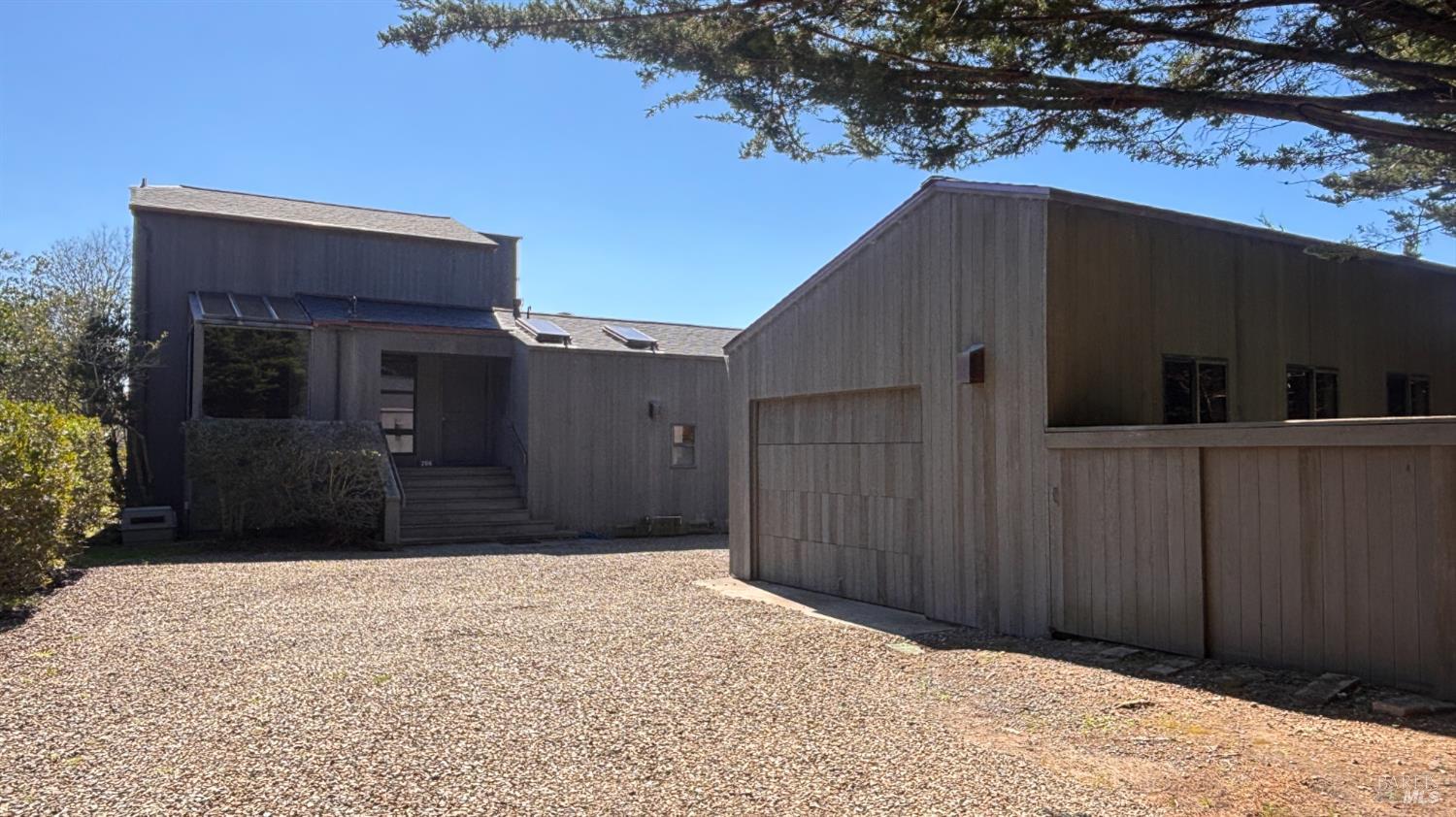 Front Image Thumbnail for BA326023876