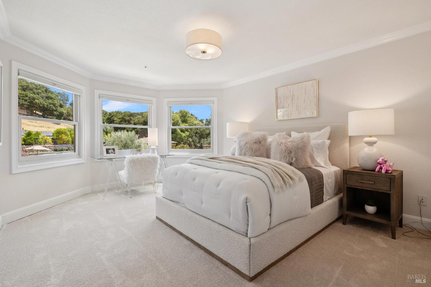 Detail Gallery Image 32 of 77 For 172 Pacheco Ave, Novato,  CA 94947 - 6 Beds | 6/1 Baths