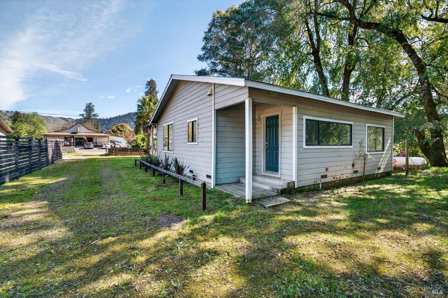 Detail Gallery Image 23 of 35 For 8680 128 Hwy, Philo,  CA 95466 - 1 Beds | 1 Baths