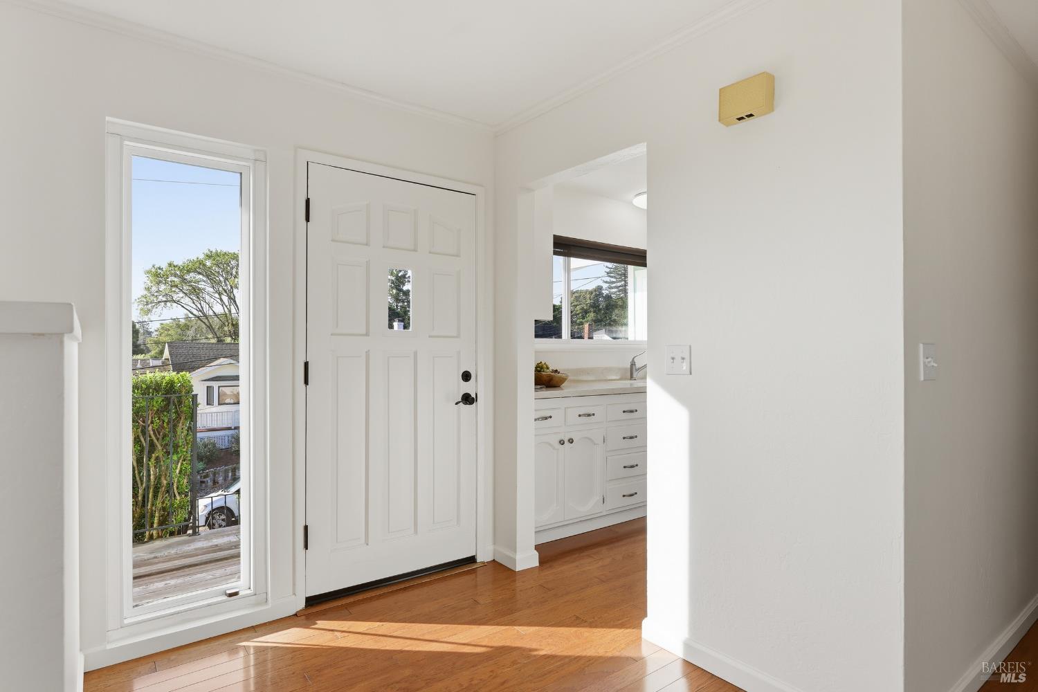 Detail Gallery Image 13 of 52 For 510 Kent St, Petaluma,  CA 94952 - 3 Beds | 2 Baths