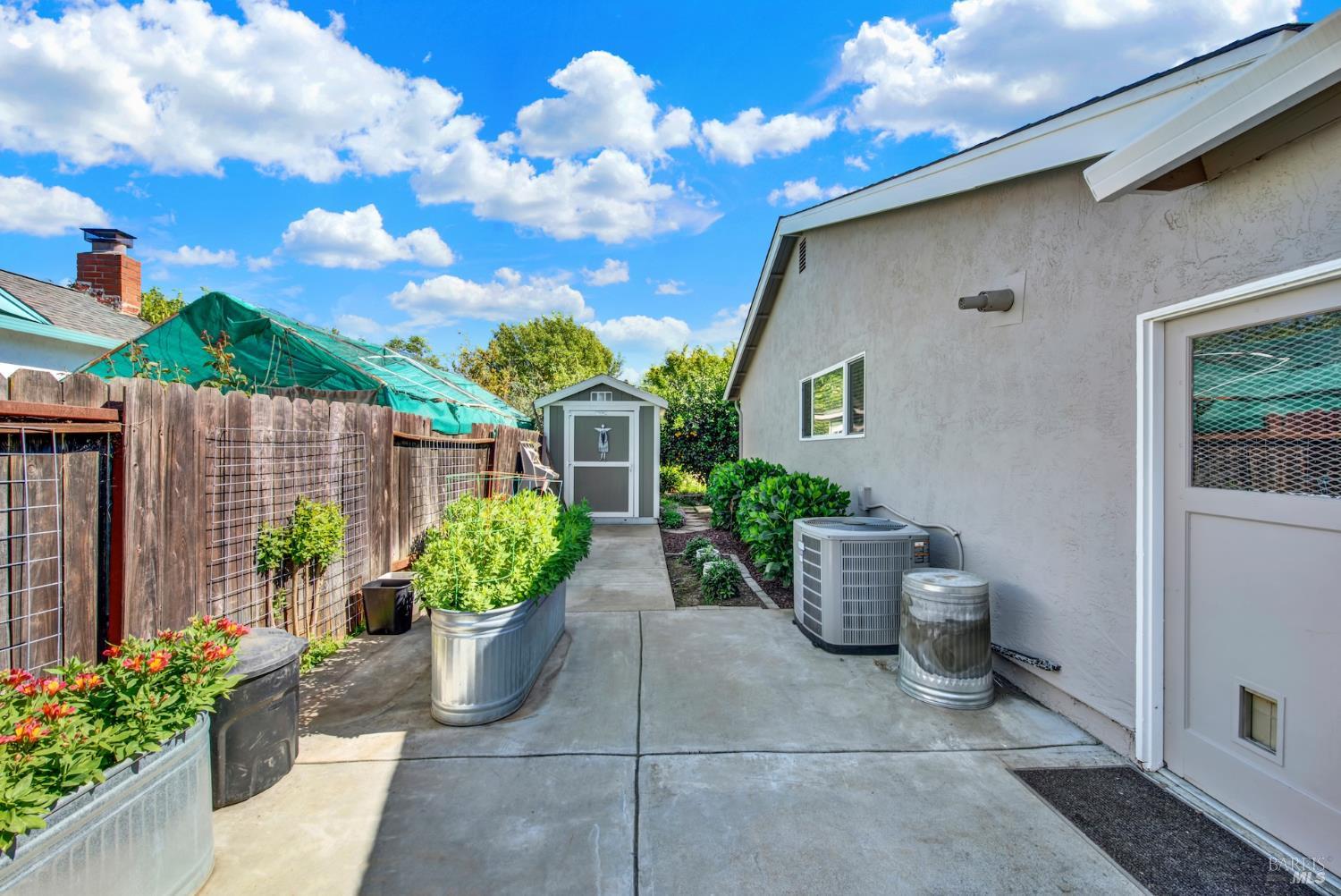 Detail Gallery Image 87 of 91 For 3225 W Pelham Ct, Fairfield,  CA 94534 - 3 Beds | 2 Baths