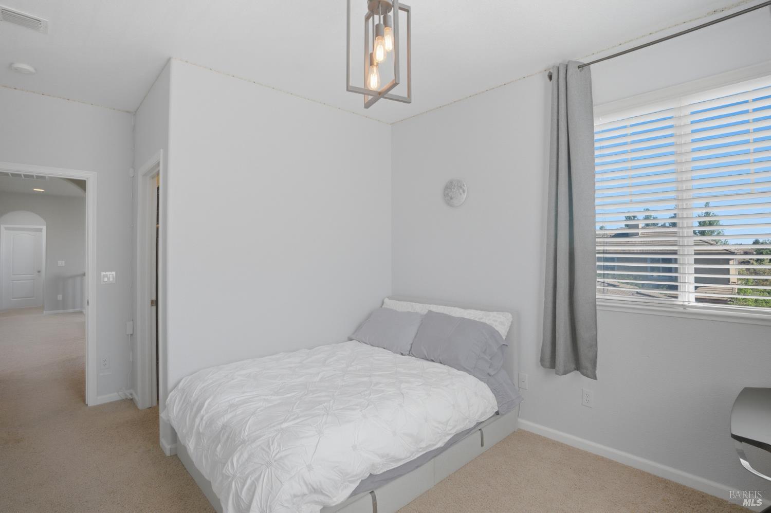 Detail Gallery Image 32 of 50 For 836 Antiquity Dr, Fairfield,  CA 94534 - 4 Beds | 3/1 Baths