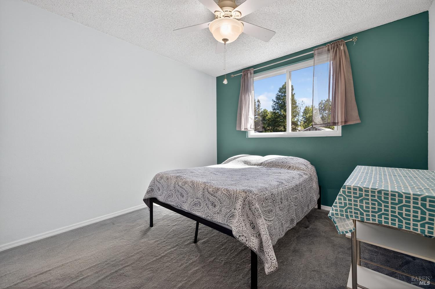 Detail Gallery Image 26 of 41 For 5410 Corbett Cir, Santa Rosa,  CA 95403 - 4 Beds | 2/1 Baths