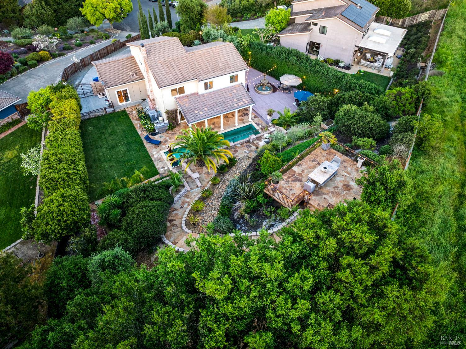 Detail Gallery Image 53 of 78 For 3207 Swiss Ct, Napa,  CA 94558 - 4 Beds | 2/1 Baths