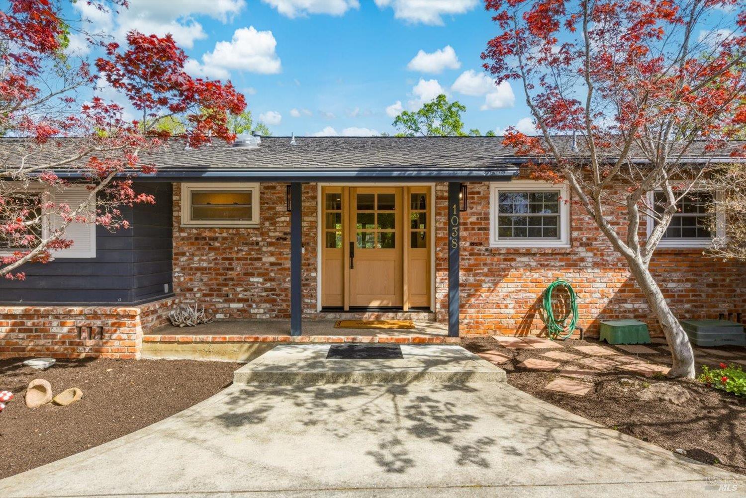 Detail Gallery Image 2 of 80 For 1038 Lorraine Dr, Napa,  CA 94558 - 4 Beds | 2 Baths