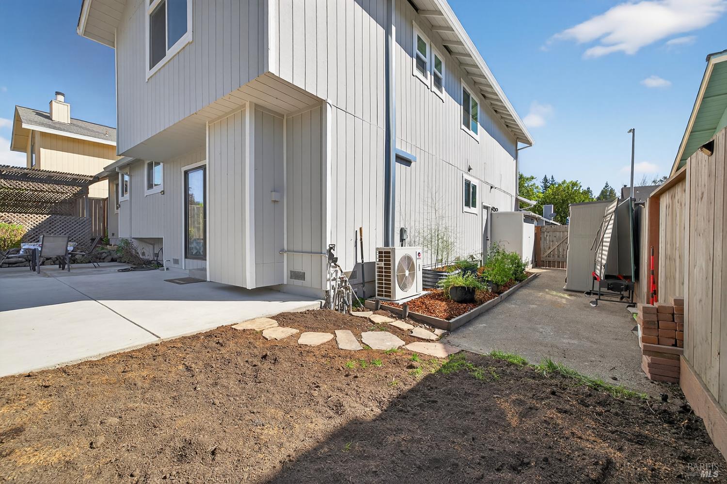 Detail Gallery Image 41 of 41 For 5410 Corbett Cir, Santa Rosa,  CA 95403 - 4 Beds | 2/1 Baths