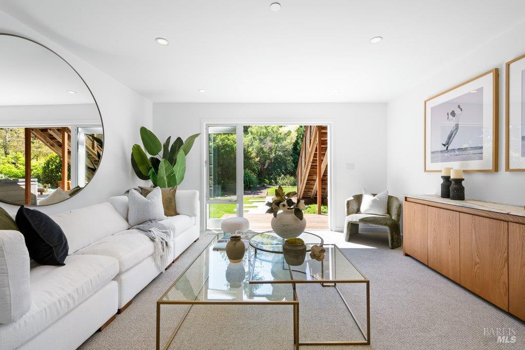 Detail Gallery Image 43 of 89 For 103 Reed Ranch Rd, Tiburon,  CA 94920 - 5 Beds | 4 Baths