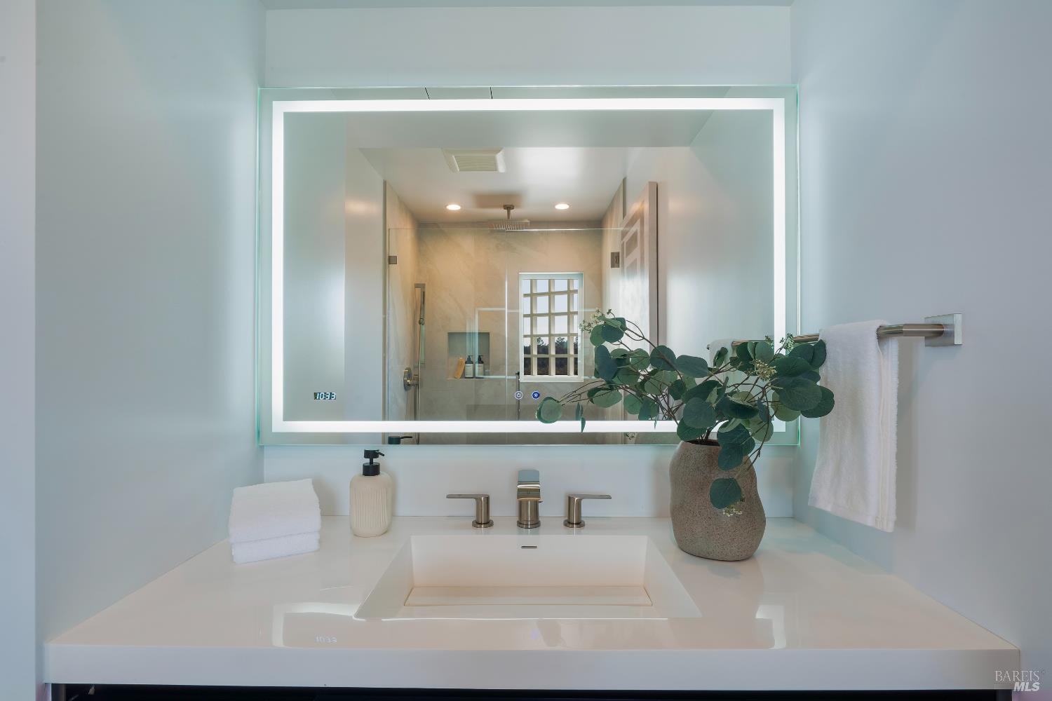 Detail Gallery Image 36 of 48 For 375 Kortum Canyon Rd, Calistoga,  CA 94515 - 4 Beds | 4/2 Baths