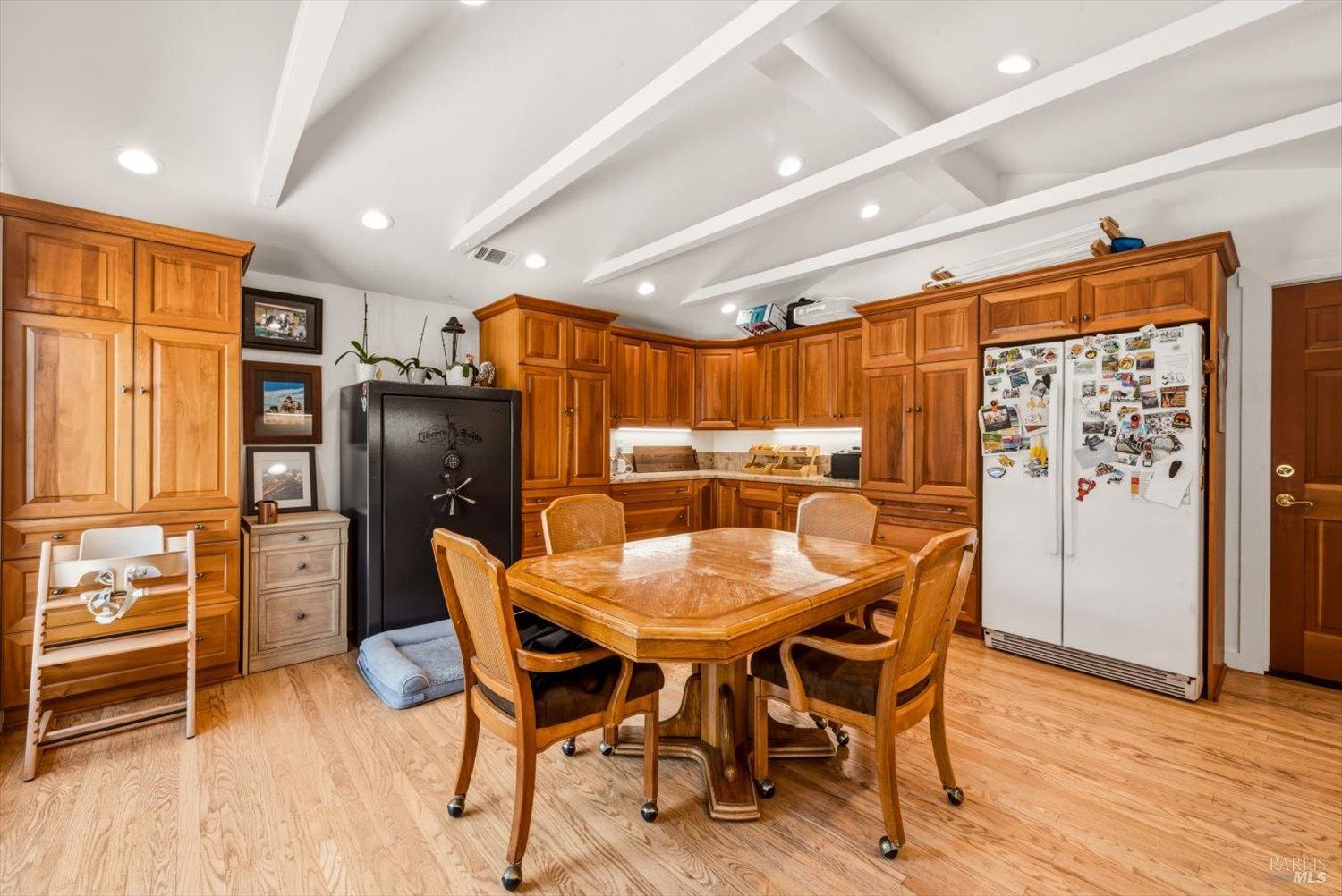 Detail Gallery Image 22 of 80 For 1038 Lorraine Dr, Napa,  CA 94558 - 4 Beds | 2 Baths