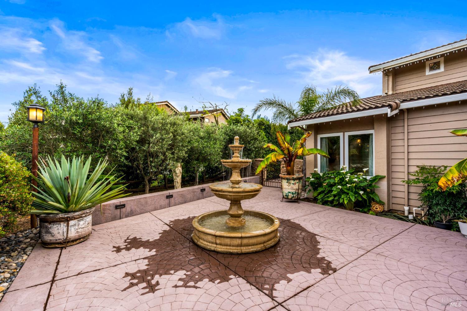 Detail Gallery Image 58 of 78 For 3207 Swiss Ct, Napa,  CA 94558 - 4 Beds | 2/1 Baths