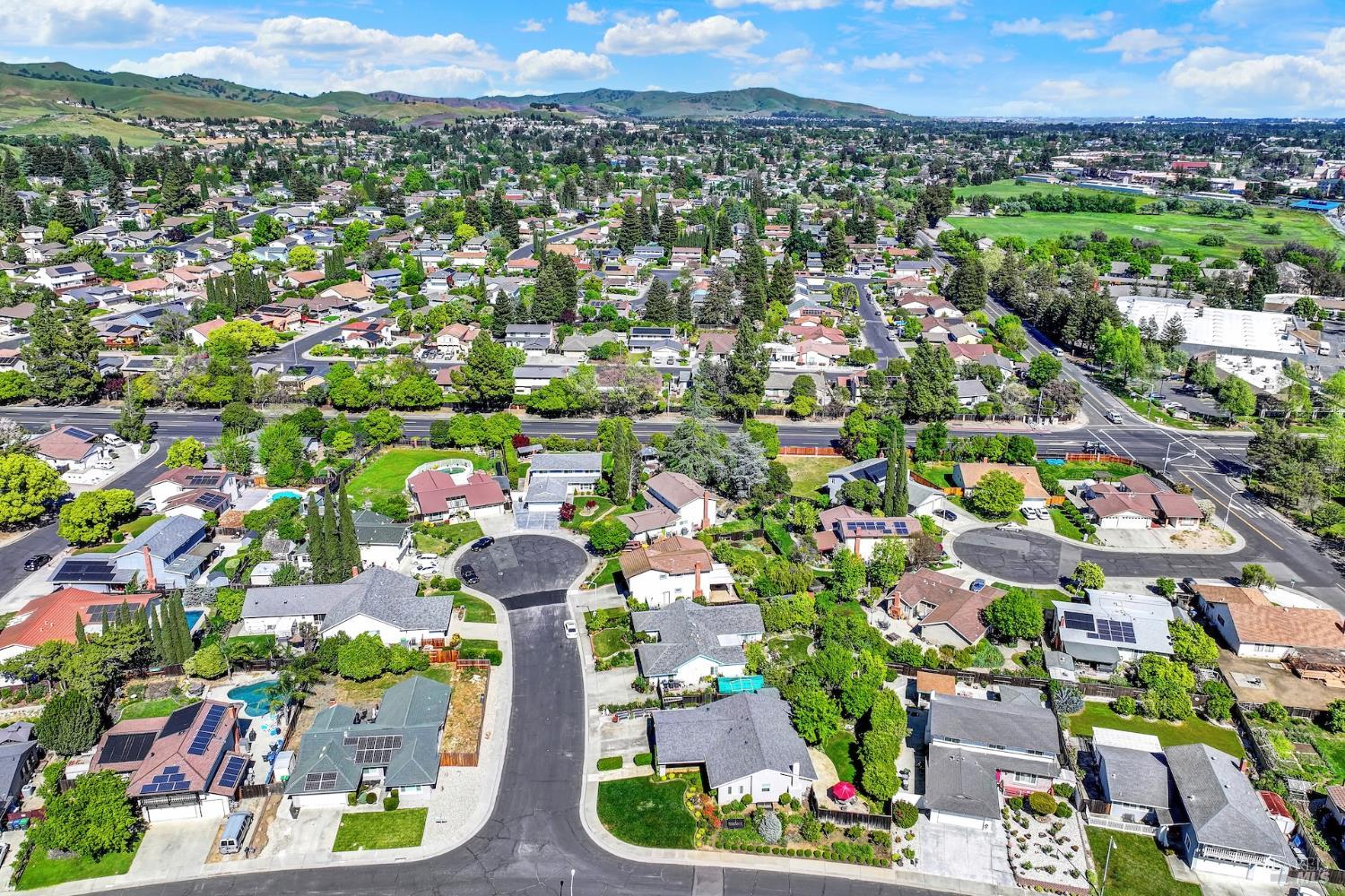 Detail Gallery Image 5 of 91 For 3225 W Pelham Ct, Fairfield,  CA 94534 - 3 Beds | 2 Baths