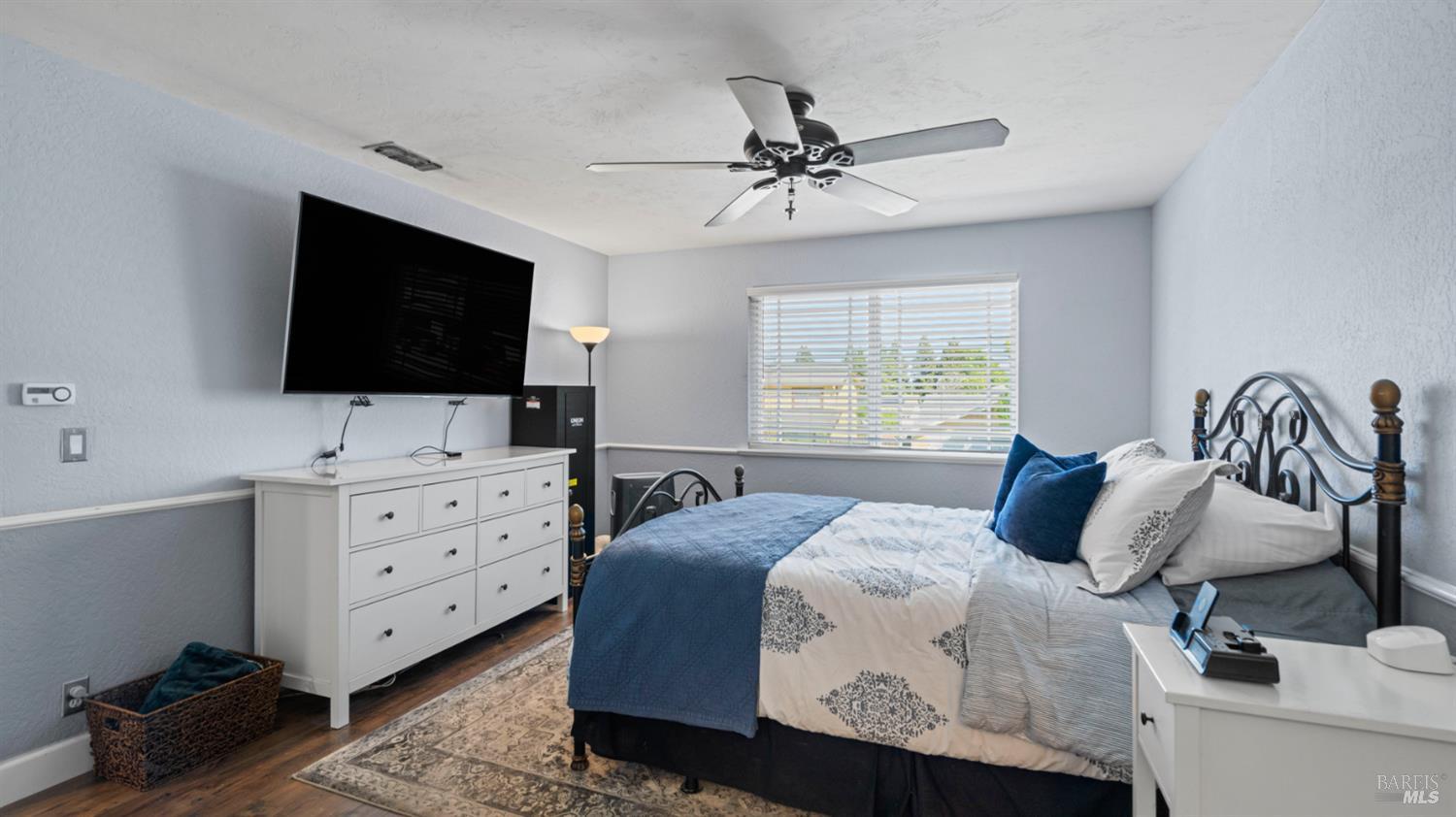 Detail Gallery Image 38 of 67 For 191 Bel Air Dr, Vacaville,  CA 95687 - 5 Beds | 2/1 Baths