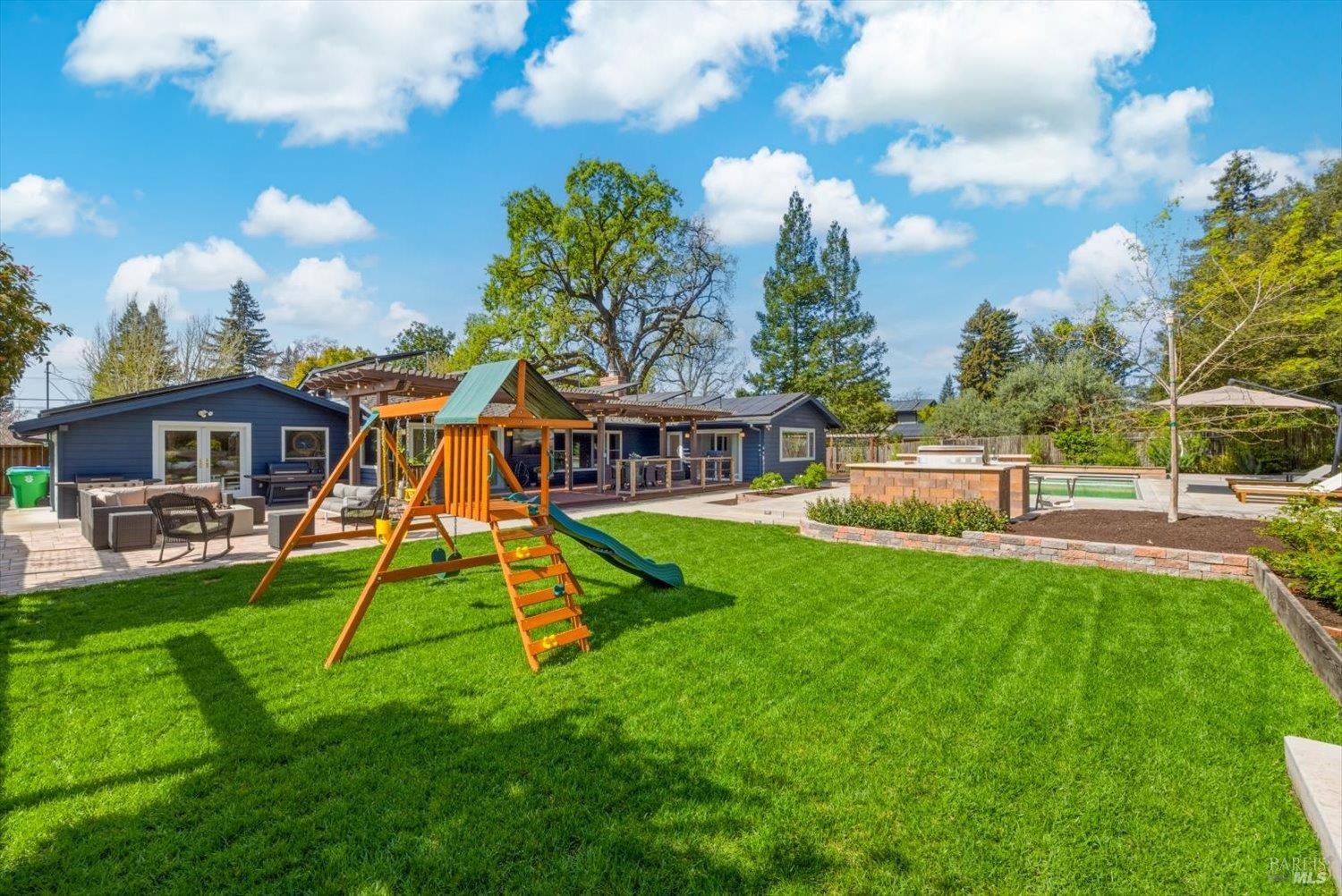 Detail Gallery Image 59 of 80 For 1038 Lorraine Dr, Napa,  CA 94558 - 4 Beds | 2 Baths