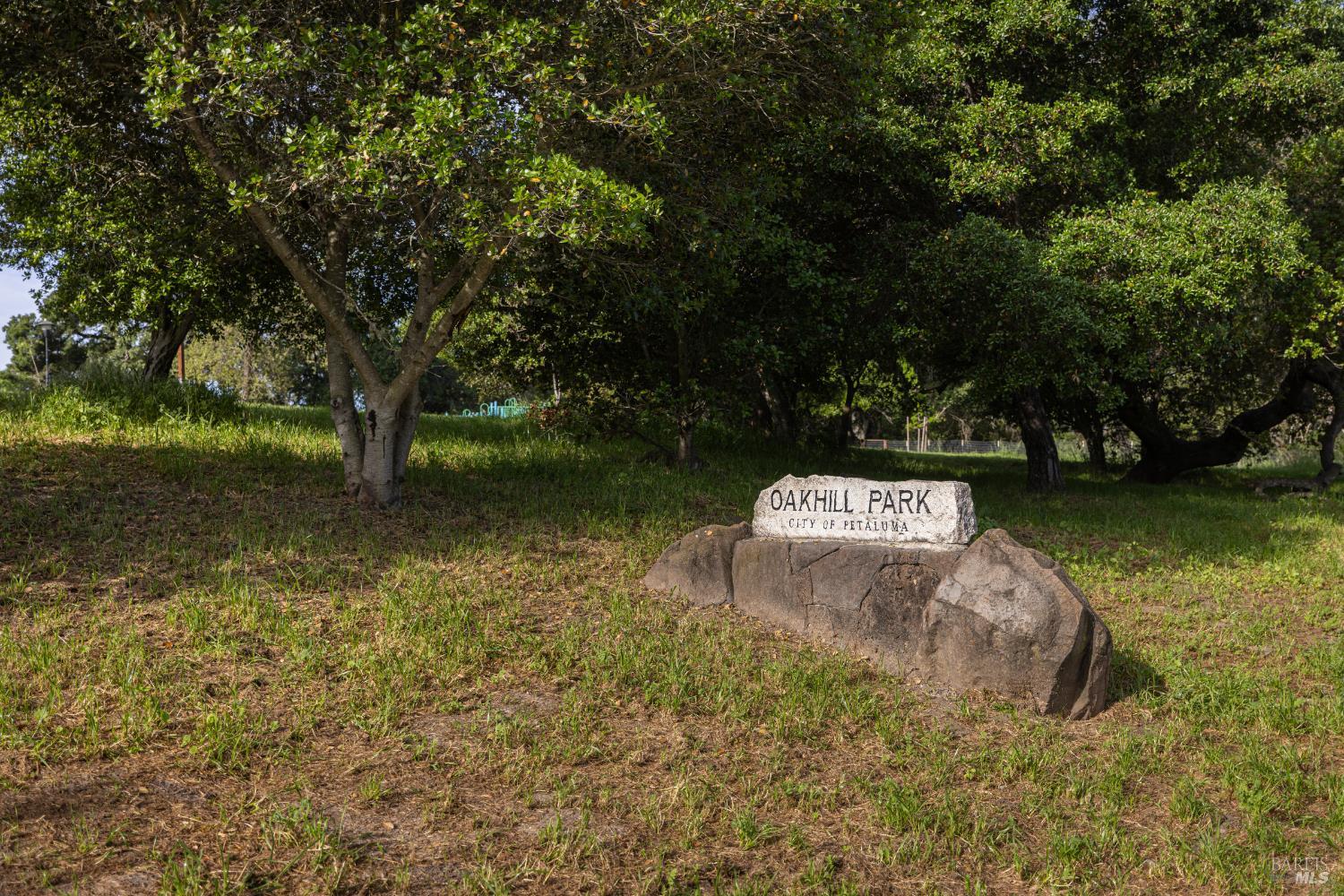 Detail Gallery Image 47 of 52 For 510 Kent St, Petaluma,  CA 94952 - 3 Beds | 2 Baths