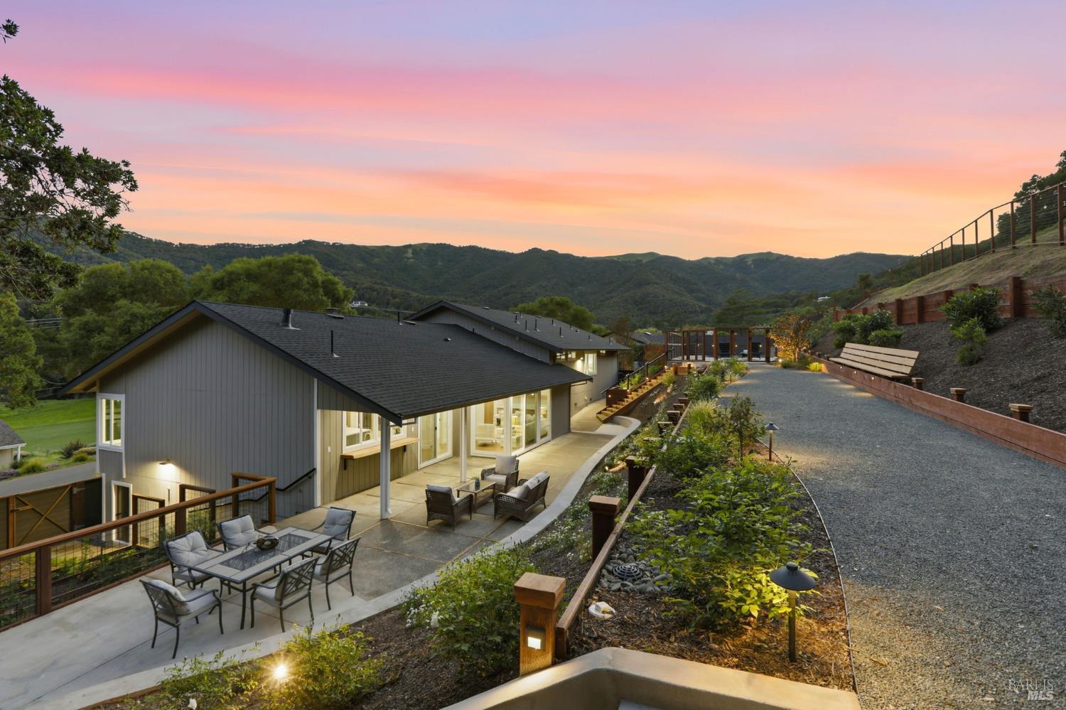 Detail Gallery Image 92 of 93 For 36 Capilano Dr, Novato,  CA 94949 - 5 Beds | 4/1 Baths