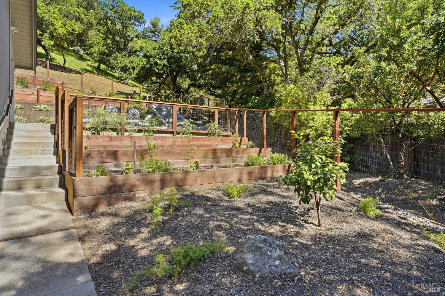 Detail Gallery Image 72 of 93 For 36 Capilano Dr, Novato,  CA 94949 - 5 Beds | 4/1 Baths