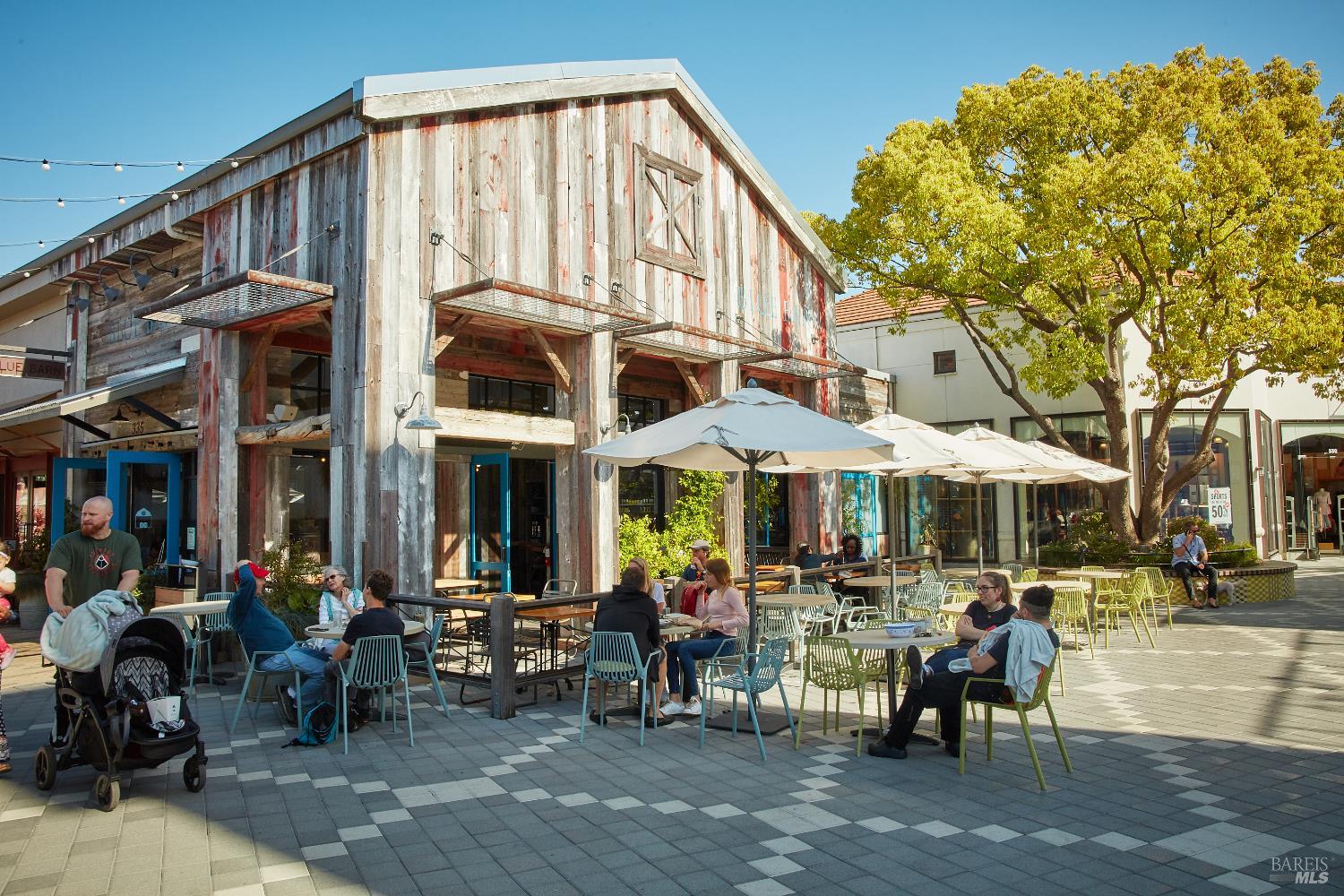 Detail Gallery Image 56 of 65 For 319 Golden Hind Psge, Corte Madera,  CA 94925 - 3 Beds | 2 Baths