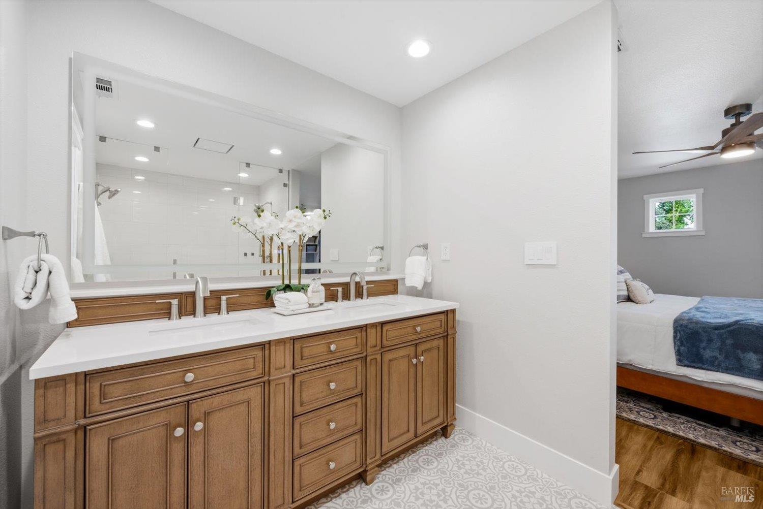 Detail Gallery Image 46 of 99 For 104 Westwood St, Vacaville,  CA 95688 - 5 Beds | 2/1 Baths