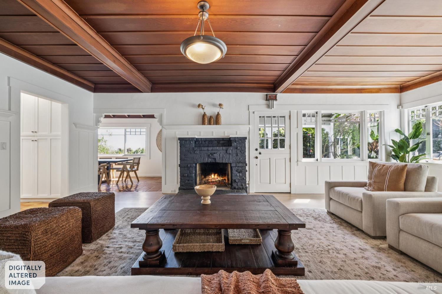 Detail Gallery Image 25 of 93 For 47 Main Dr, San Rafael,  CA 94901 - 4 Beds | 5 Baths