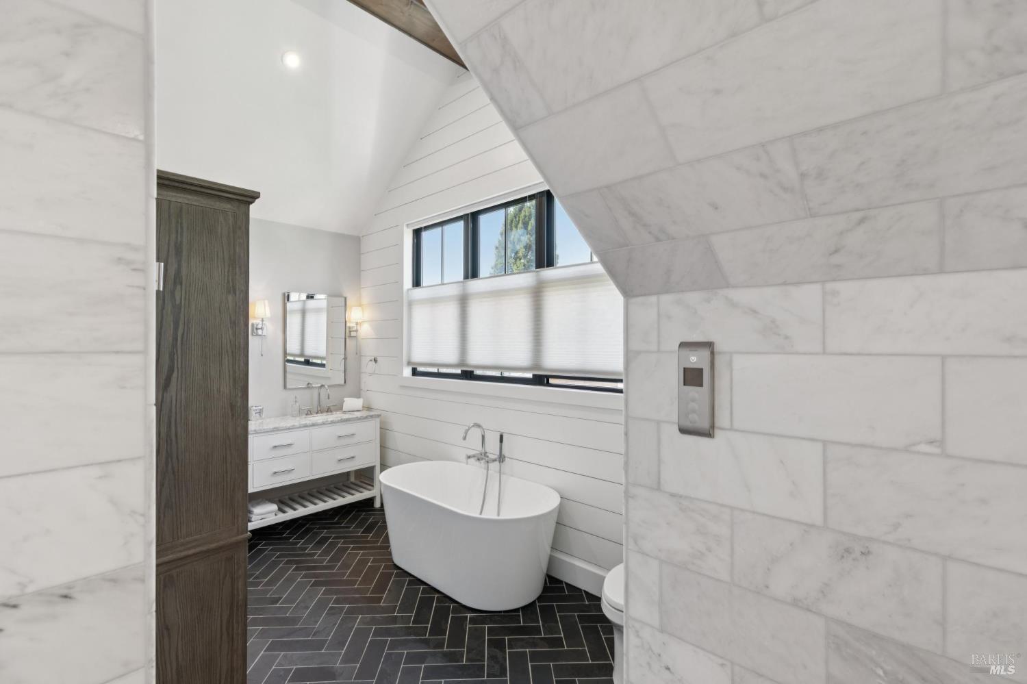 Detail Gallery Image 56 of 82 For 1810 Quail Ct, Saint Helena,  CA 94574 - 4 Beds | 3 Baths