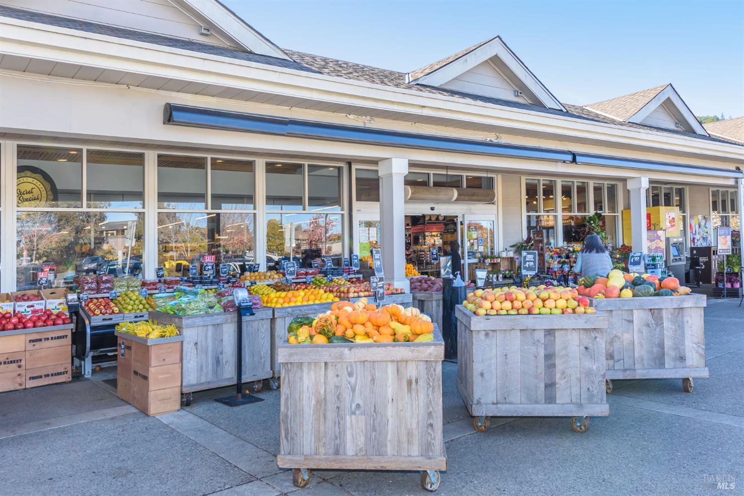 Detail Gallery Image 55 of 65 For 319 Golden Hind Psge, Corte Madera,  CA 94925 - 3 Beds | 2 Baths