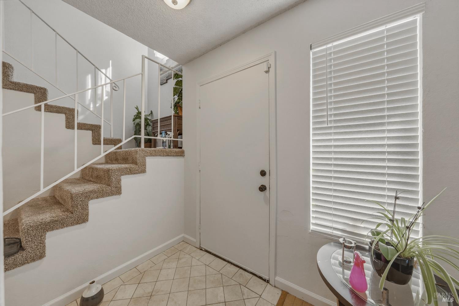Detail Gallery Image 8 of 34 For 222 Del Luz Ct, Fairfield,  CA 94533 - 2 Beds | 1/1 Baths