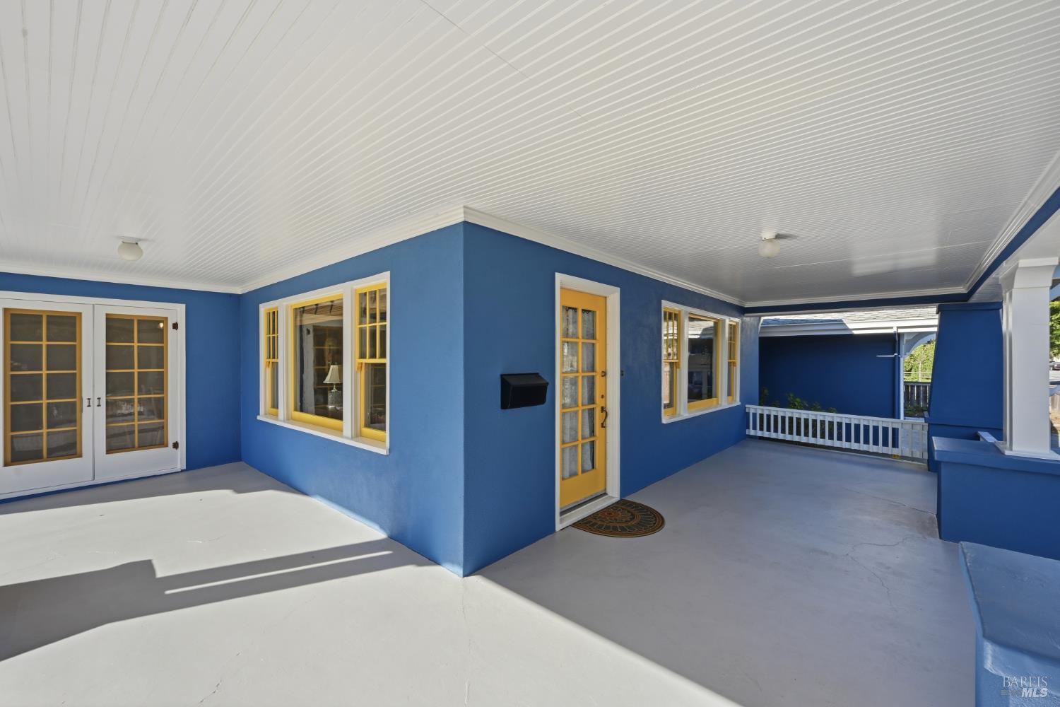 Detail Gallery Image 4 of 38 For 2001 Rogers Way, Santa Rosa,  CA 95404 - 3 Beds | 1/1 Baths