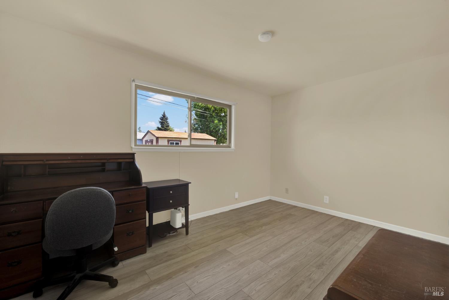 Detail Gallery Image 15 of 26 For 1624 Dover Ave, Fairfield,  CA 94533 - 3 Beds | 1 Baths