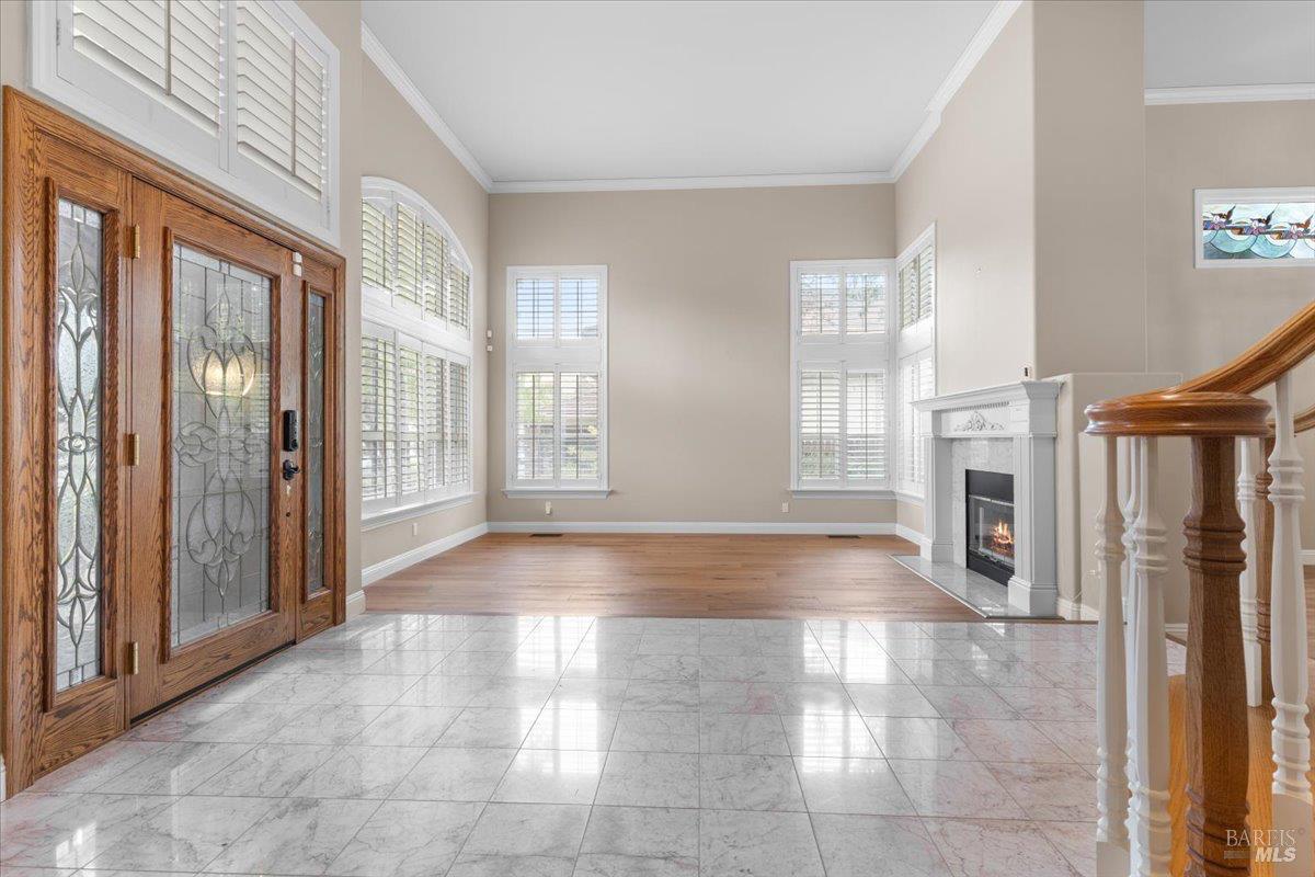 Detail Gallery Image 6 of 76 For 3229 Seminole Cir, Fairfield,  CA 94534 - 5 Beds | 3 Baths