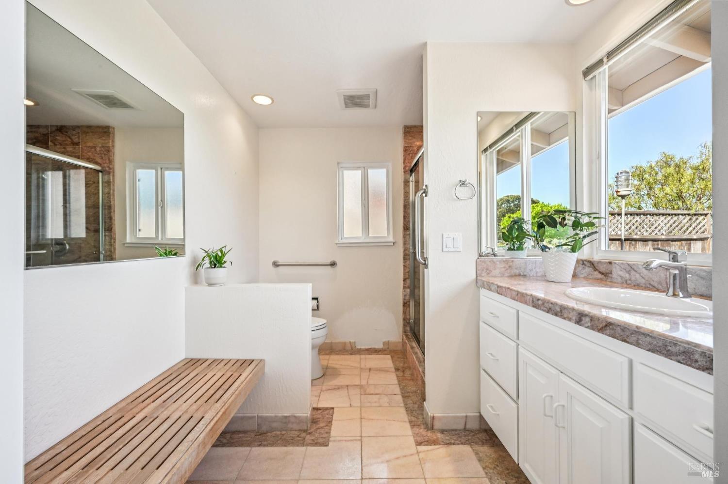 Detail Gallery Image 32 of 65 For 319 Golden Hind Psge, Corte Madera,  CA 94925 - 3 Beds | 2 Baths