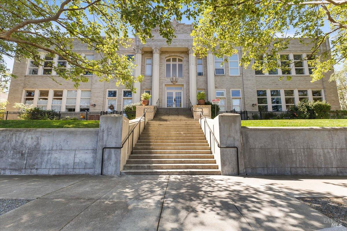 Front Image Thumbnail for BA326024617