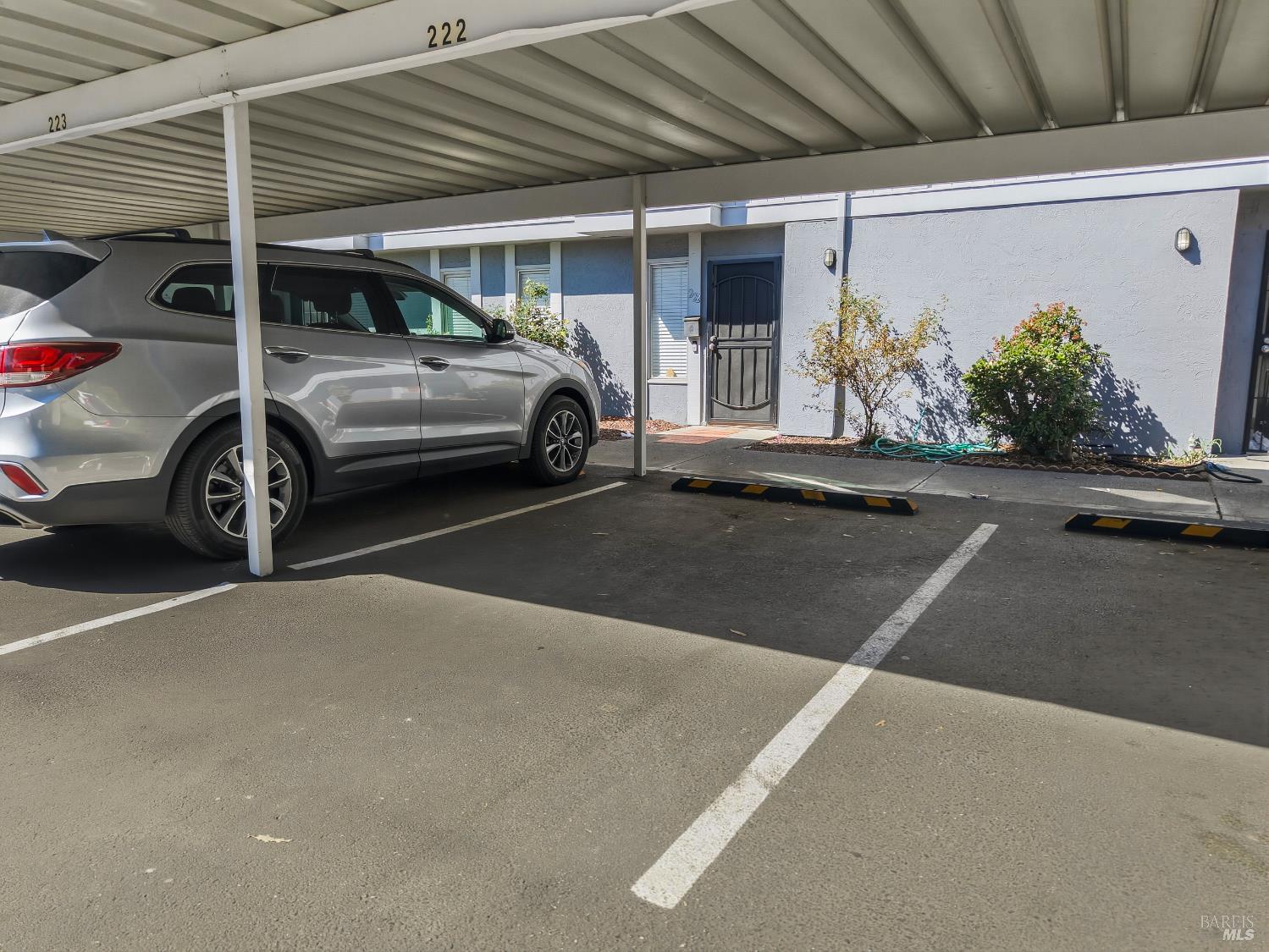 Detail Gallery Image 2 of 34 For 222 Del Luz Ct, Fairfield,  CA 94533 - 2 Beds | 1/1 Baths