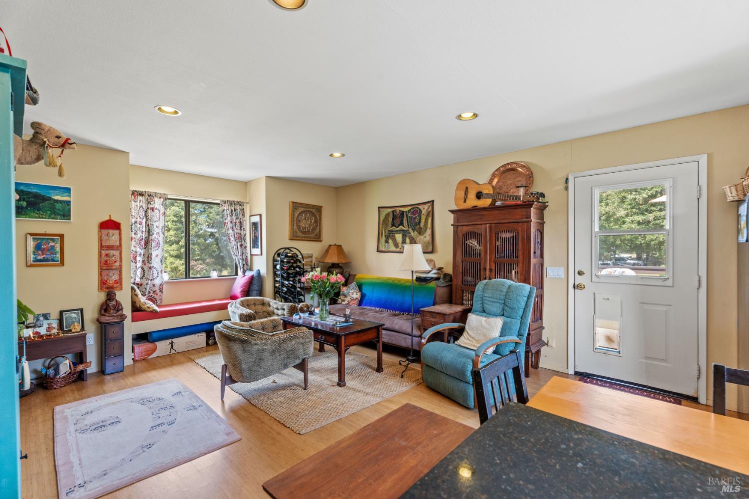 Detail Gallery Image 23 of 44 For 3760 King Ranch Rd, Ukiah,  CA 95482 - 3 Beds | 2 Baths