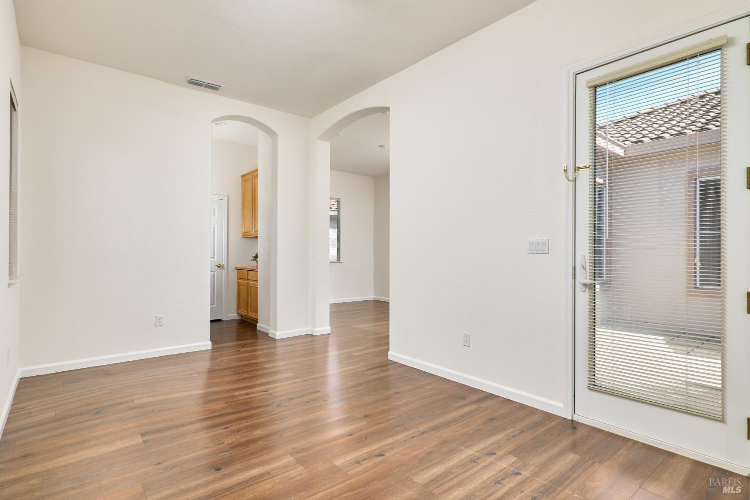 Detail Gallery Image 30 of 39 For 604 American Falls Dr, Rio Vista,  CA 94571 - 3 Beds | 3/1 Baths