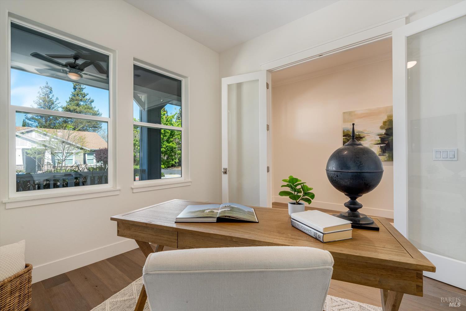 Detail Gallery Image 7 of 40 For 215 Pheasant Ct, Napa,  CA 94558 - 4 Beds | 2/1 Baths