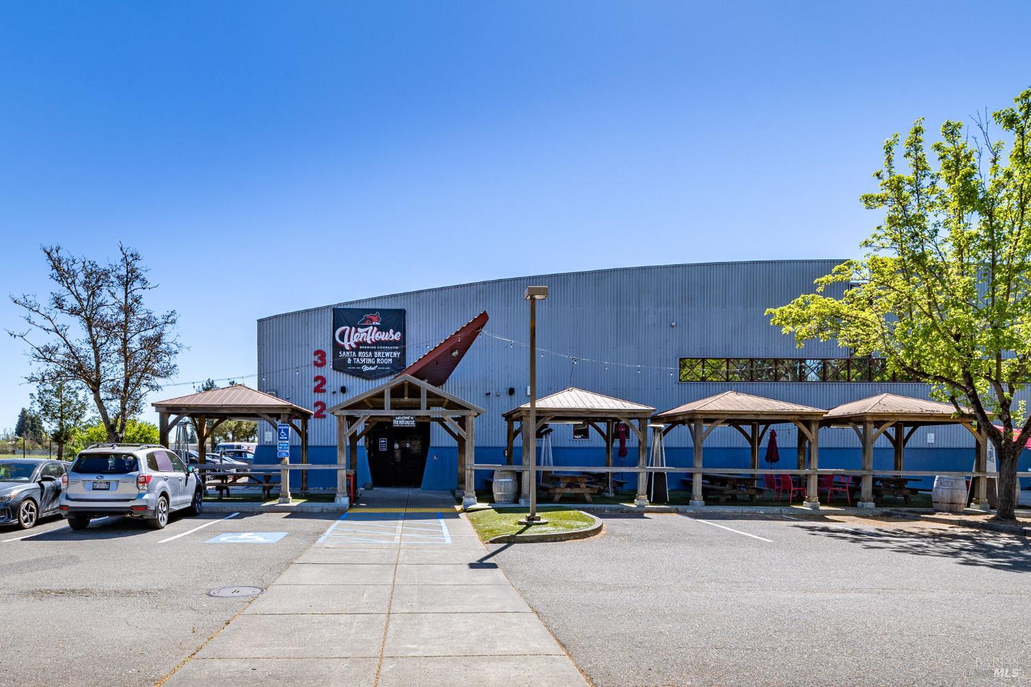 Detail Gallery Image 43 of 46 For 2782 Bella Cir, Santa Rosa,  CA 95407 - 3 Beds | 2/1 Baths