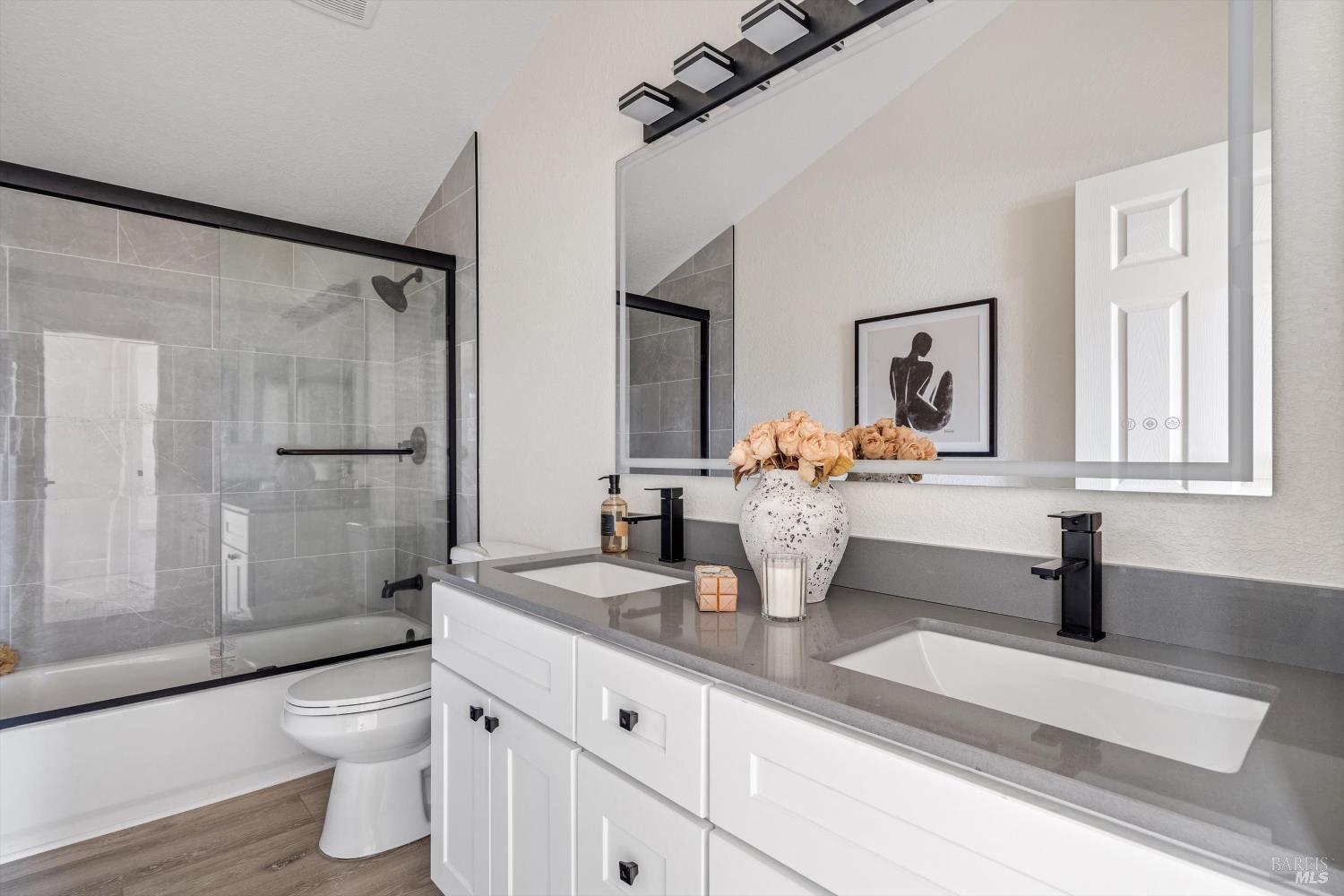 Detail Gallery Image 21 of 24 For 1741 Randon Way, Santa Rosa,  CA 95403 - 3 Beds | 2/1 Baths